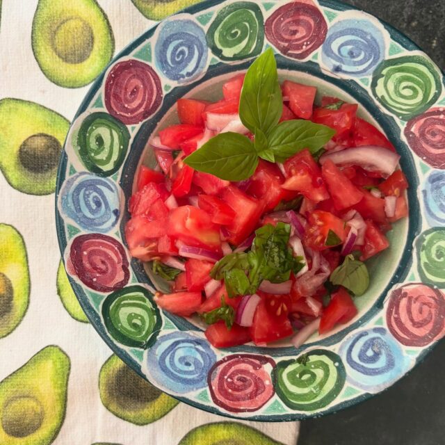 Sun-ripened tomatoes, fresh-picked basil, this summer bruschetta is nourishing and delicious! 

Made with simple, seasonal ingredients, it’s packed with antioxidant lycopene (hello, glowing skin!) and anti-inflammatory power from fresh herbs. Clean eating never tasted so good!

#CleanEating #SeasonalEats #Bruschetta #TomatoSeason #PlantBased #HealthyLiving #healthysnacks #SimpleFood #EatTheRainbow #FoodAsMedicine #GlutenOptional #healthcoach